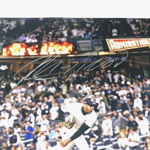 Аролдис Чапман подписа снимка с размер 16x20 с автограф на PSA / DNA Ню Йорк Янкис - Снимки на MLB с автограф
