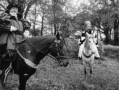 Реколта фотография, Джейн Фонда, езда на кон с момче в гората.